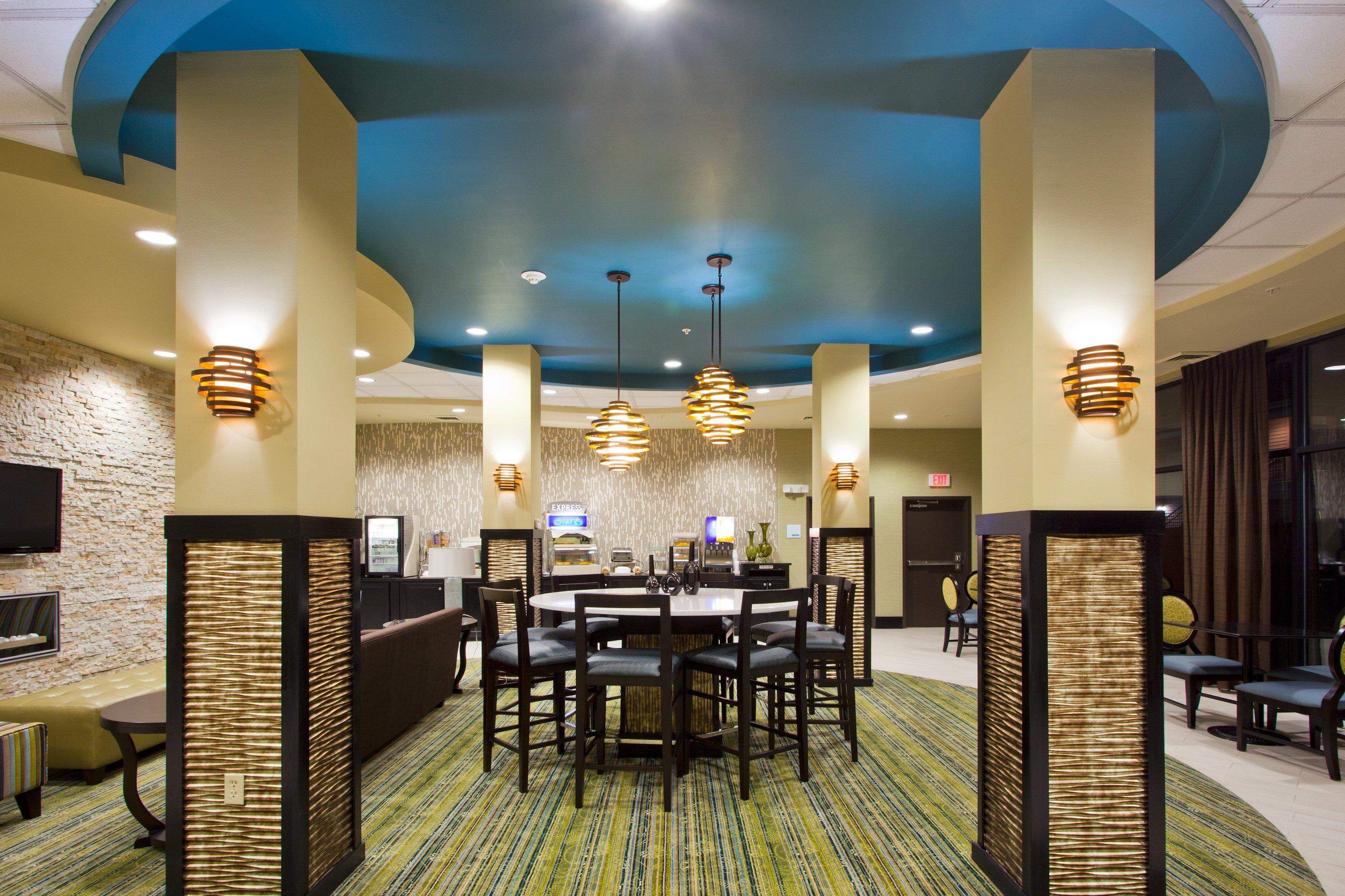 Holiday Inn Express Waycross Exterior foto